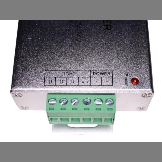 RGB LED Controller mit 44 Tasten Funk Fernbedienung LED Streifen Spot Strip 5050 144Watt